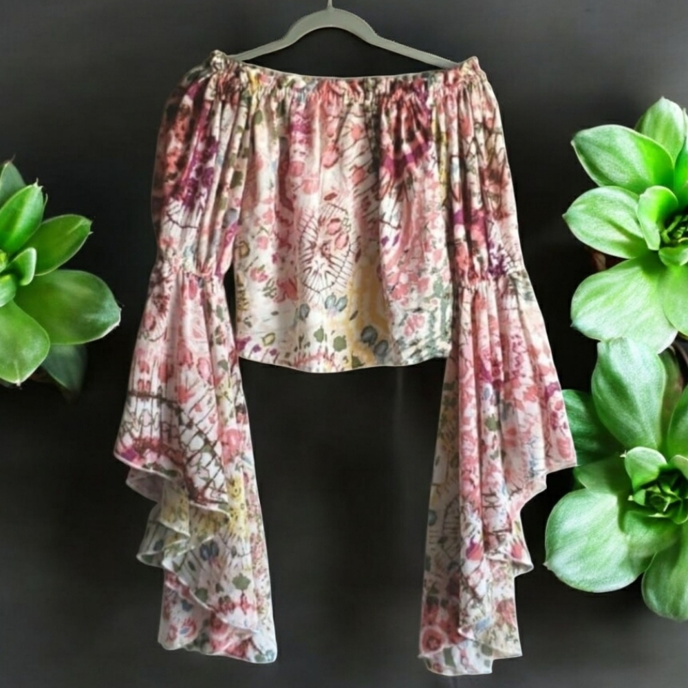 Live 4 Truth Boho Hippie Style Bell Sleeves Cropped Top Small